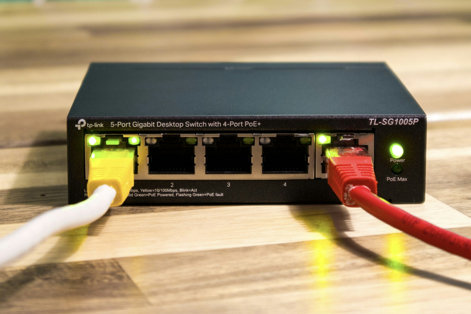 Structured cabling patch panel in a commercial server rack